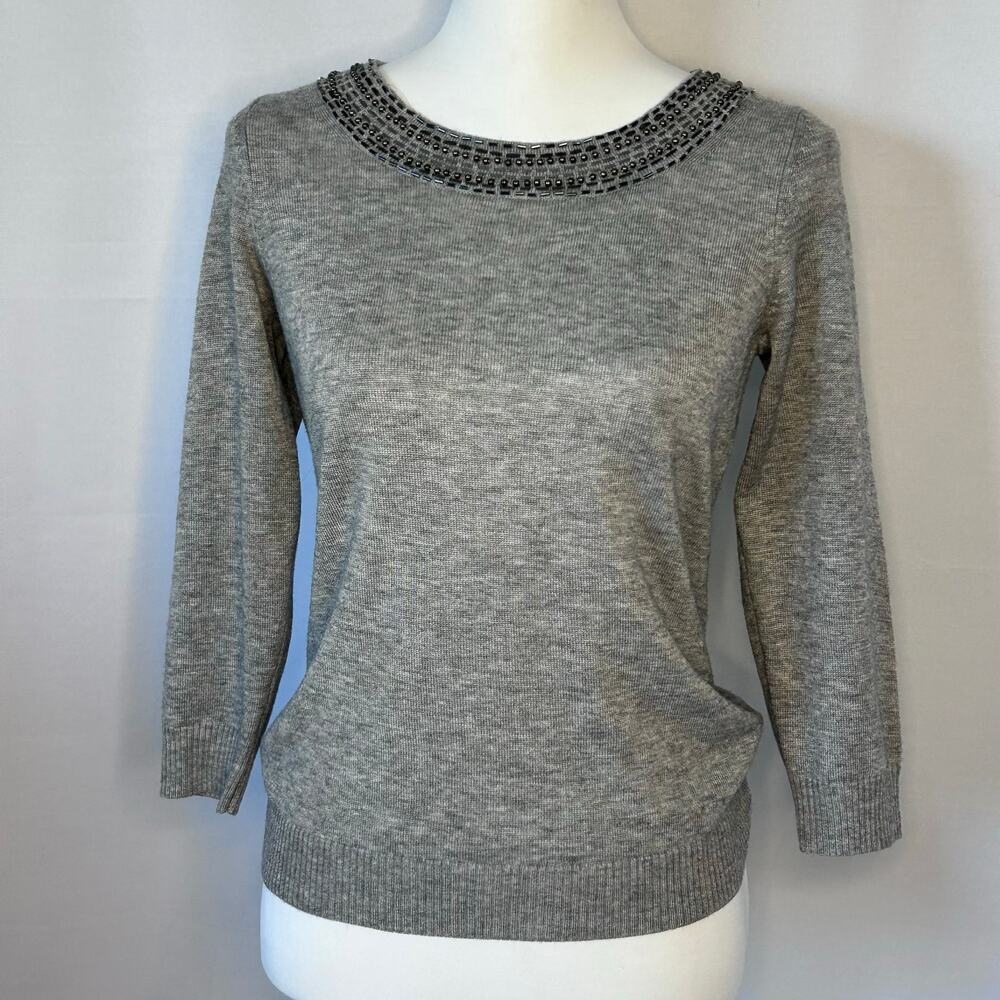 Cozy Banana Republic Gray Embellished Neckline Wool Blend Sweater Women’s Small